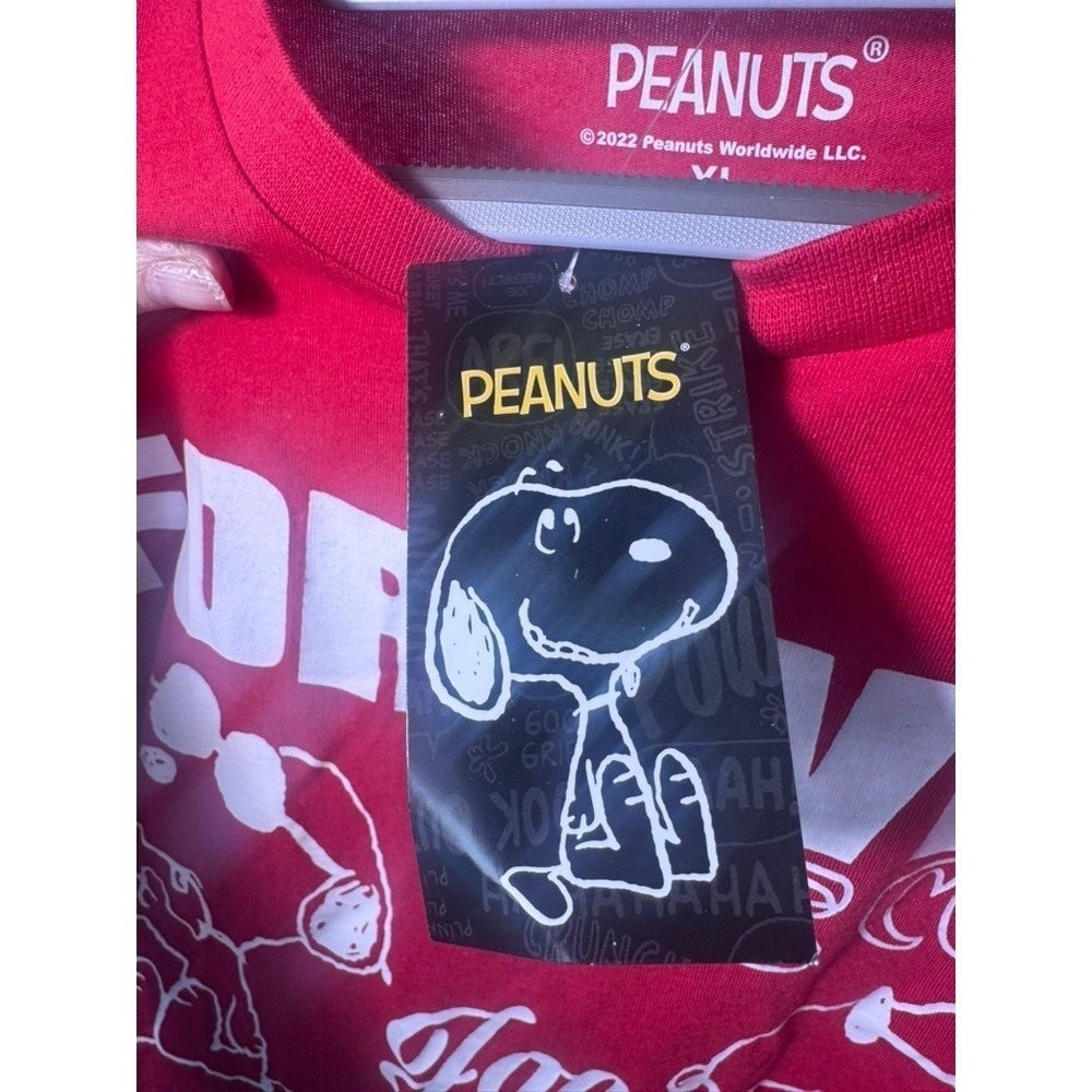 Peanuts Snoopy Joe Cool T-Shirt Red XL Forever Joe Cool Graphic Tee - Picture 4 of 5